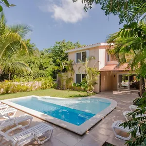 villas-picalu-studios-suites.allrivieramayahotels.com/